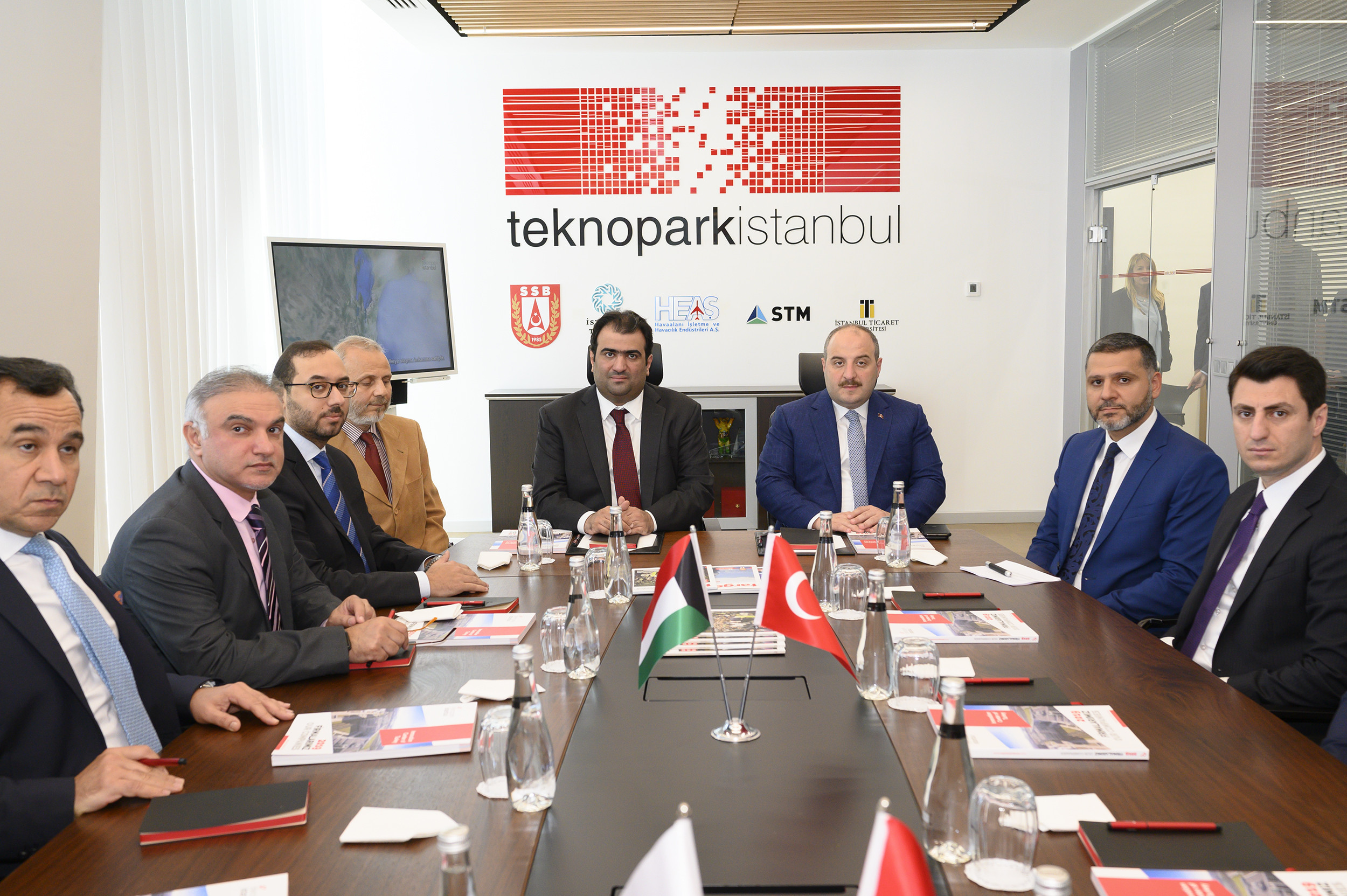 Sanayi ve Teknoloji Bakanı Mustafa Varank Teknopark İstanbul'u Ziyaret Etti